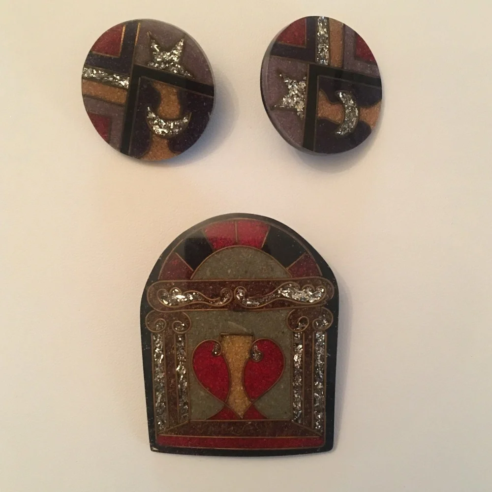Deco Inspired Brooch and Matching Earrings Set - Picture 1 of 3